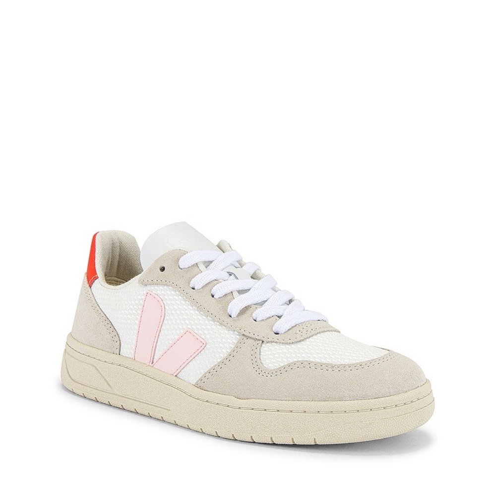 Veja V-10 Sneaker Size 38